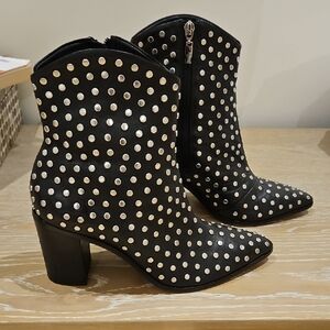 SCHUTZ Black Leather With Metallic Studs Ankle Booties